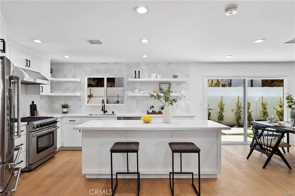 10042 Starboard Circle - Photo 1