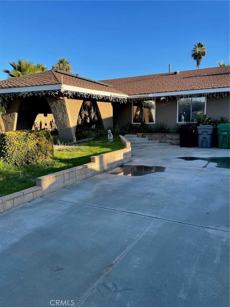 13636 Thunderbird Drive - Photo 1