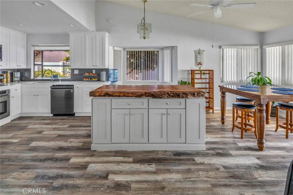26834 Pinckney Way - Photo 1