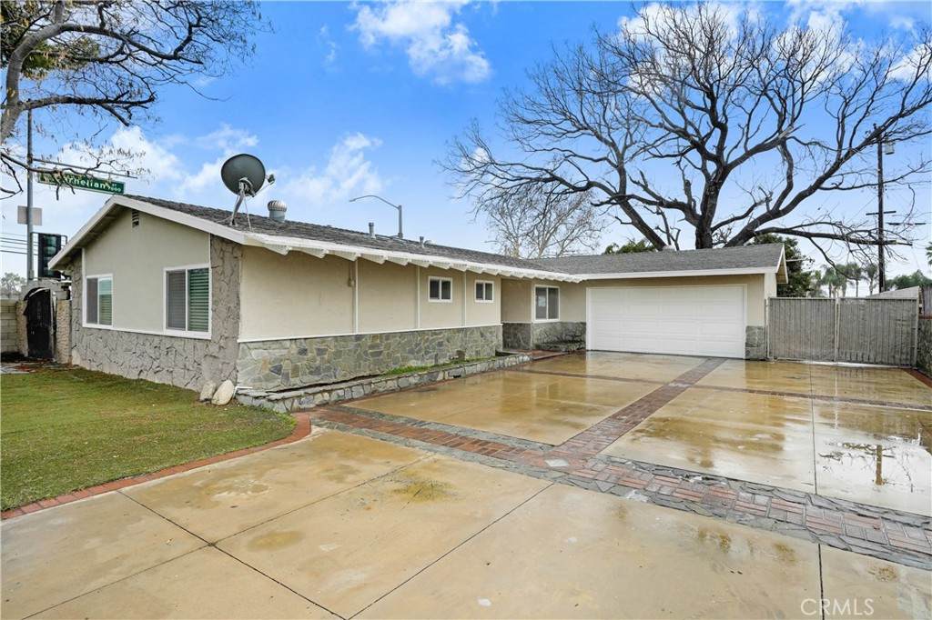 8691 La Vine Street - Photo 1