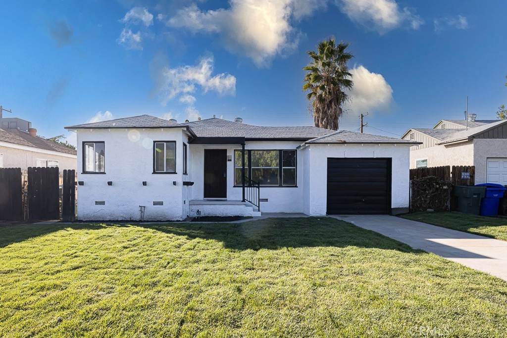 1324 Roxbury Drive - Photo 1