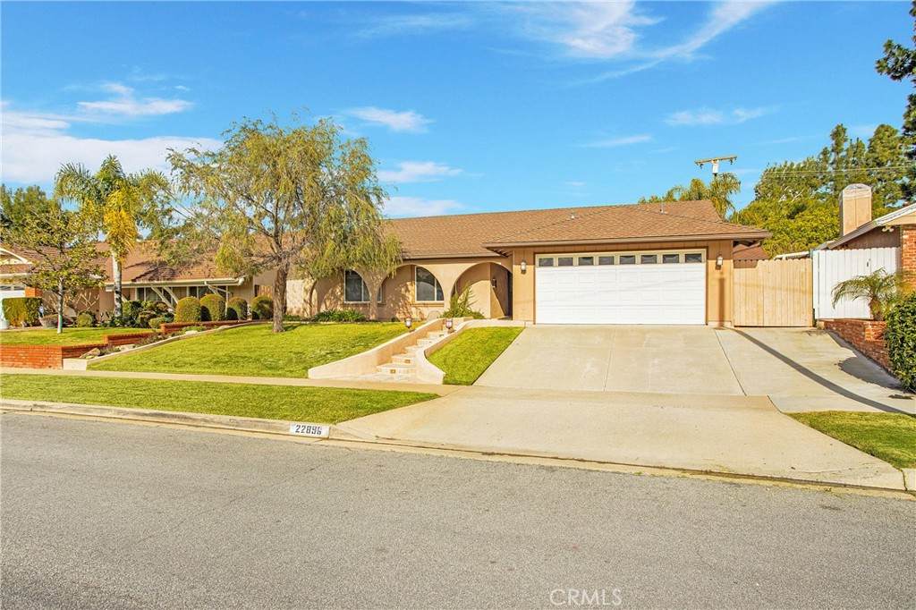 22896 Willard Avenue - Photo 1