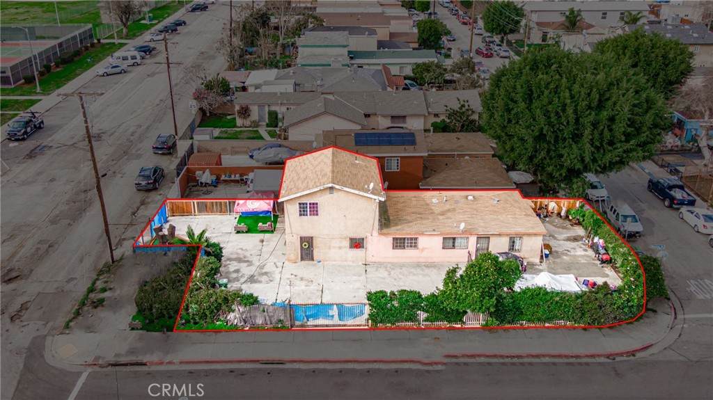 1422 100th Street - Photo 1