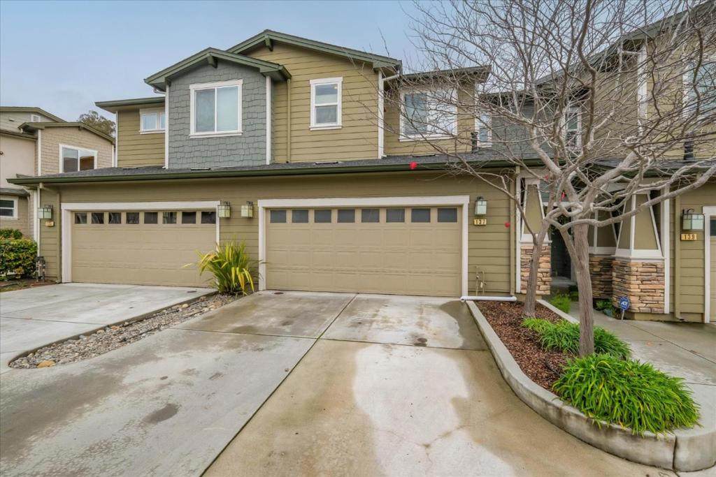 137 Atherton Loop - Photo 1
