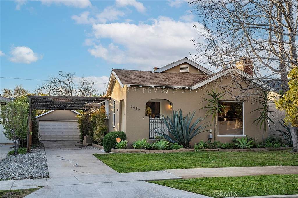 3439 Gundry Avenue - Photo 1