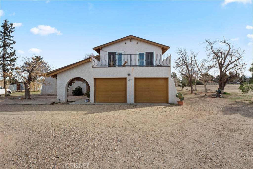 40728 17th Street - Photo 1