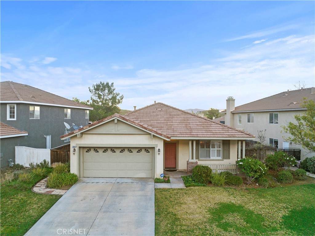 32822 Ridge Top Lane - Photo 1