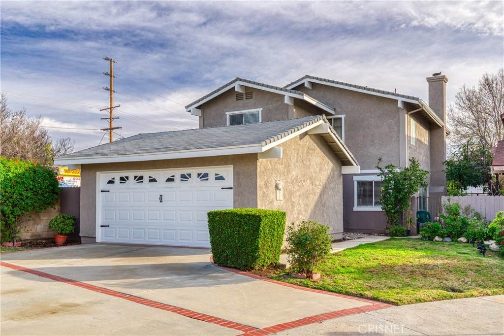 22000 Lemarsh Street - Photo 1