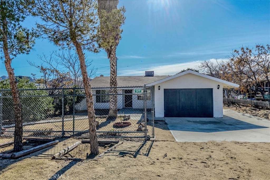 61879 Petunia Drive - Photo 1