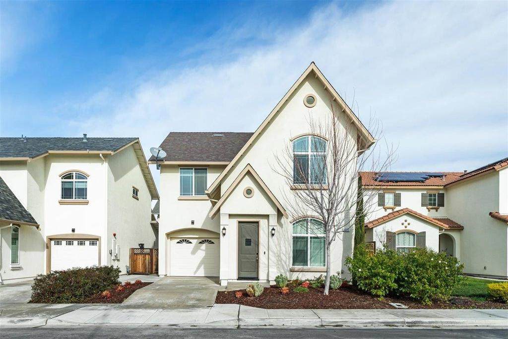 1690 Panorama Drive - Photo 1