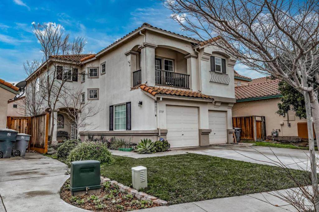 1737 Great Island Street - Photo 1