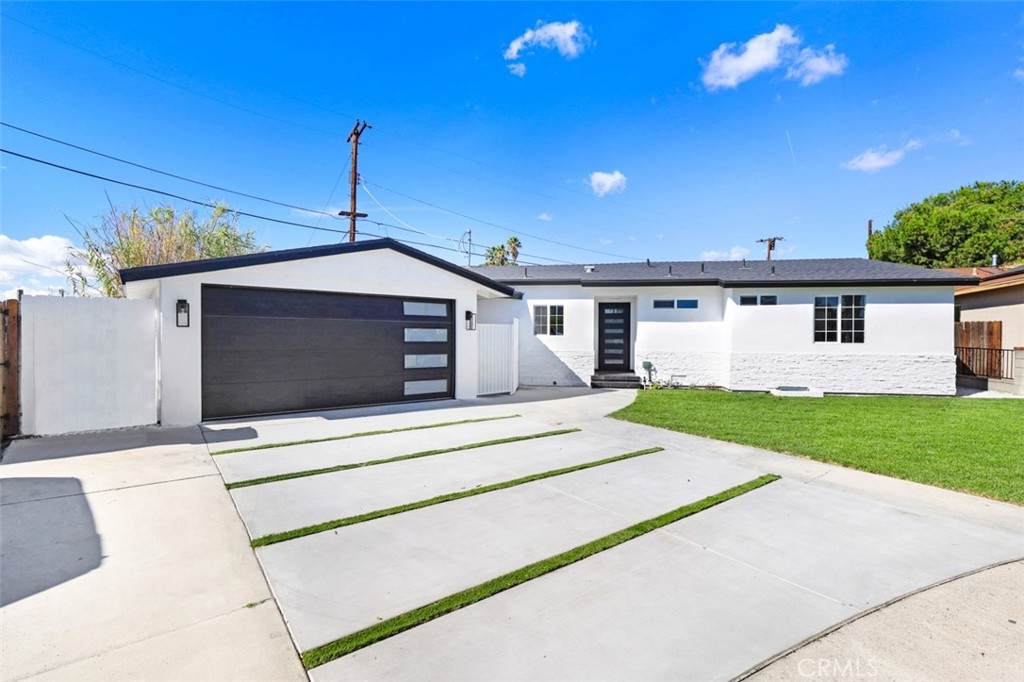 11625 Keswick Street - Photo 1