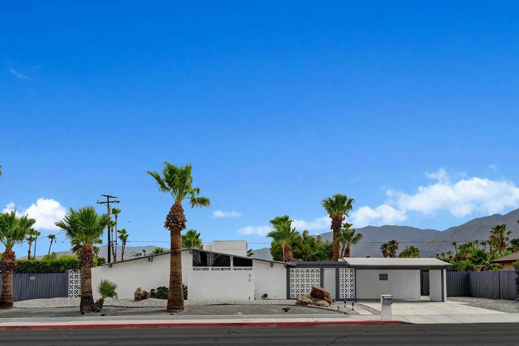 915 Racquet Club Road - Photo 1