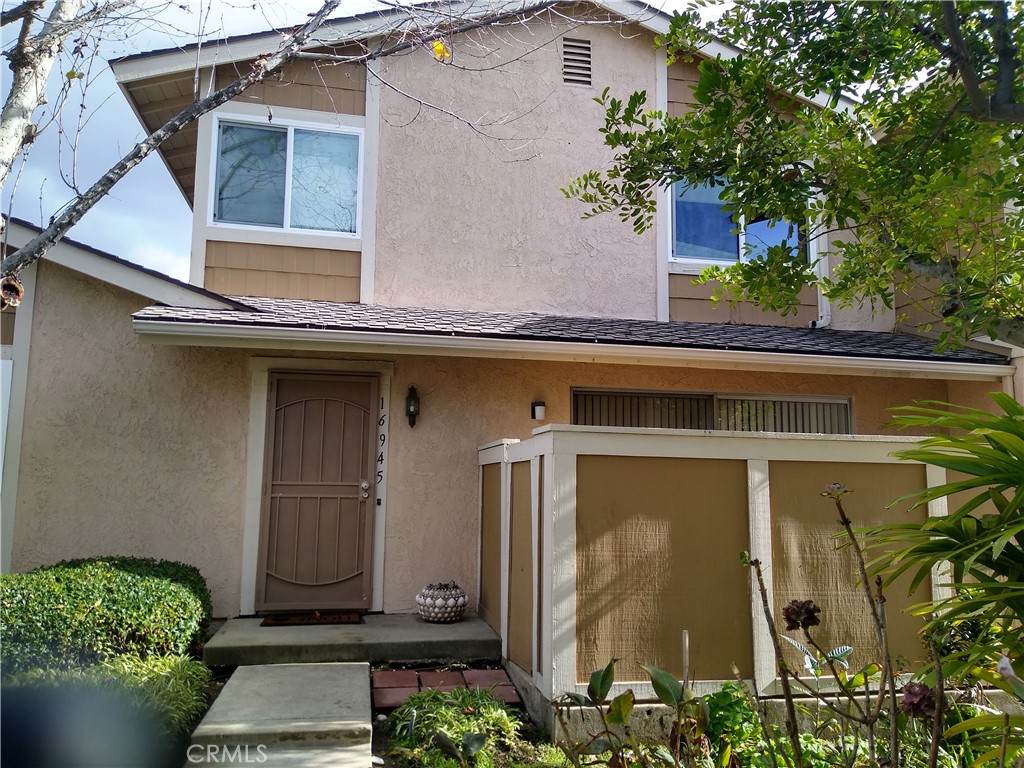 16945 Kemerton Place - Photo 1