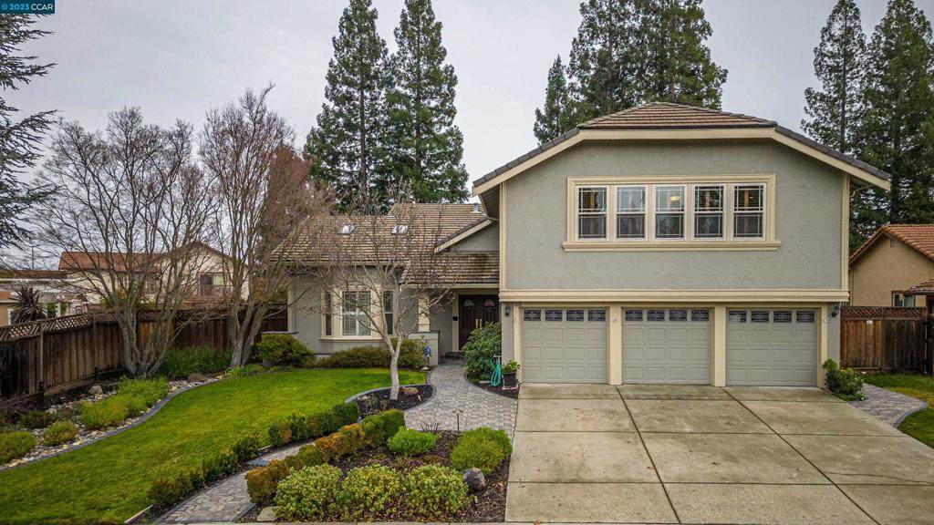 53 Dunbarton Ct - Photo 1