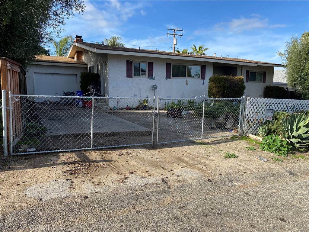 33215 Churchill Street - Photo 1