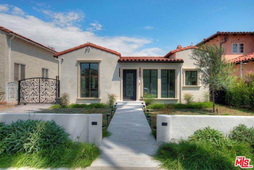 336 Palm Drive - Photo 1