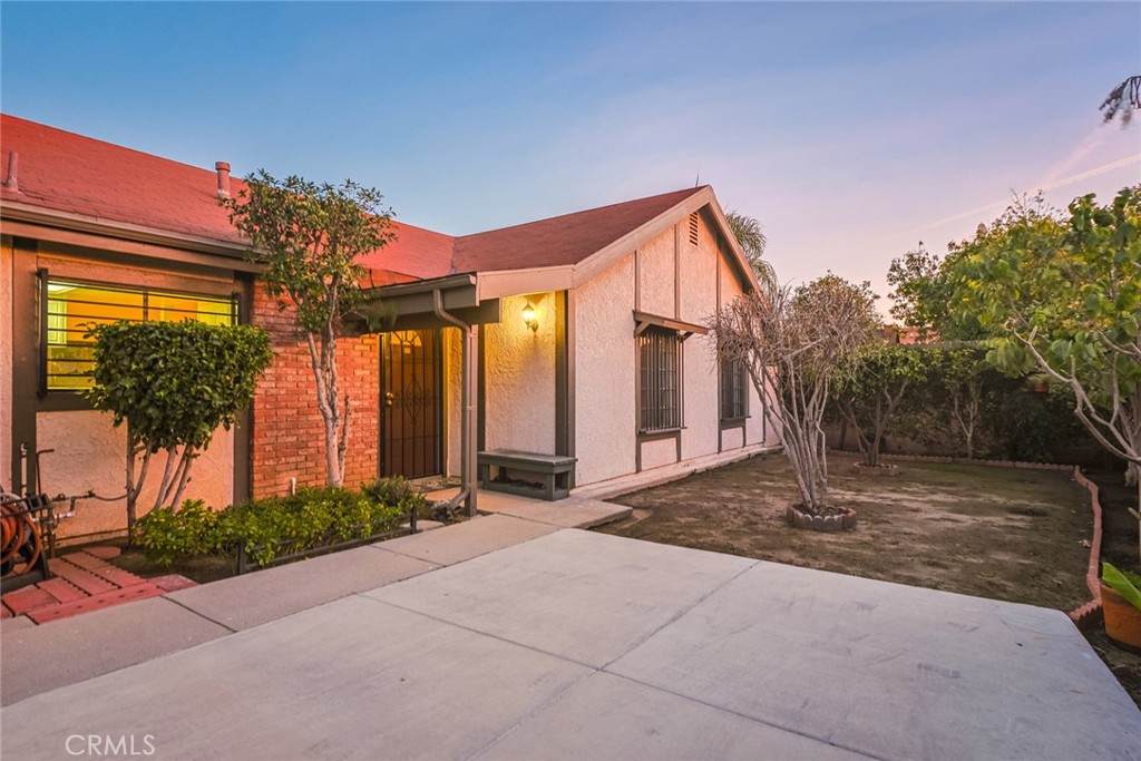 7606 Van Noord Avenue - Photo 1