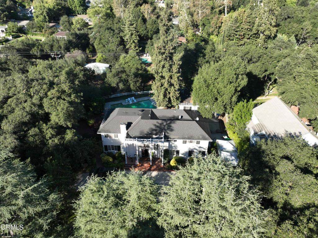 4261 Commonwealth Avenue - Photo 1