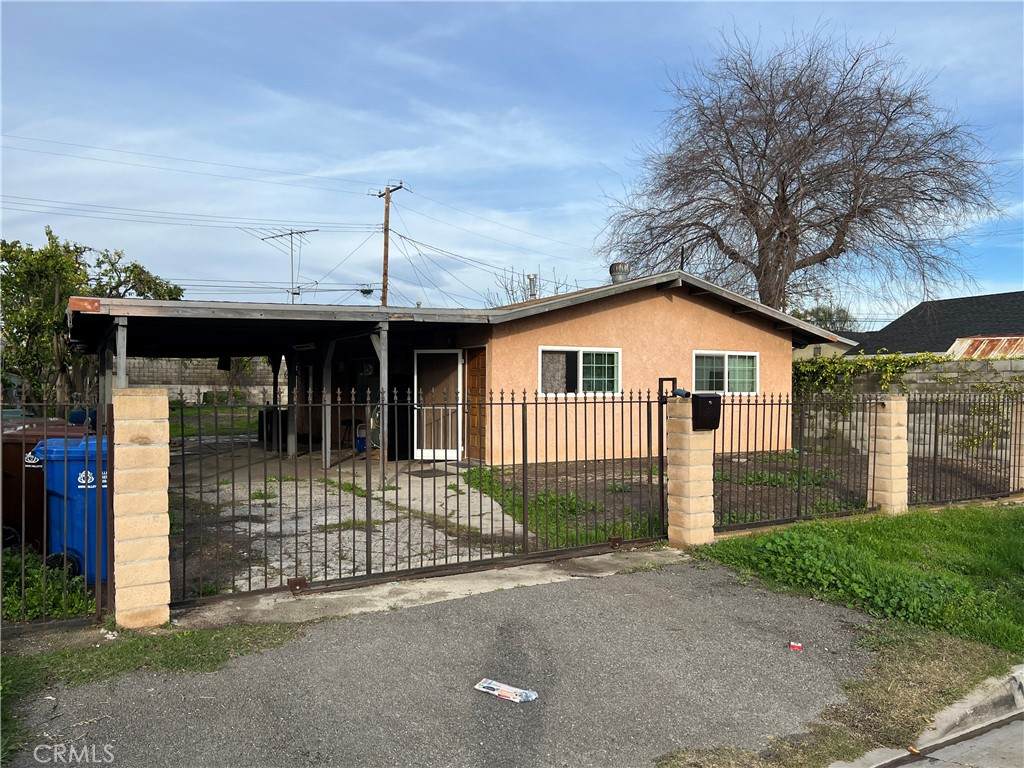 17529 Calcutta Street - Photo 1
