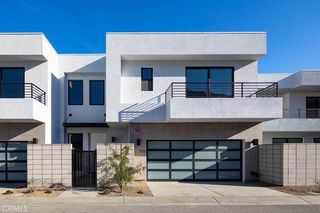 921 Bel Air Drive - Photo 1