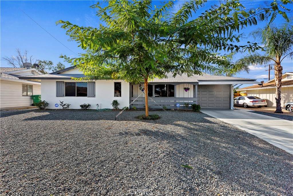 29527 Carmel Road - Photo 1