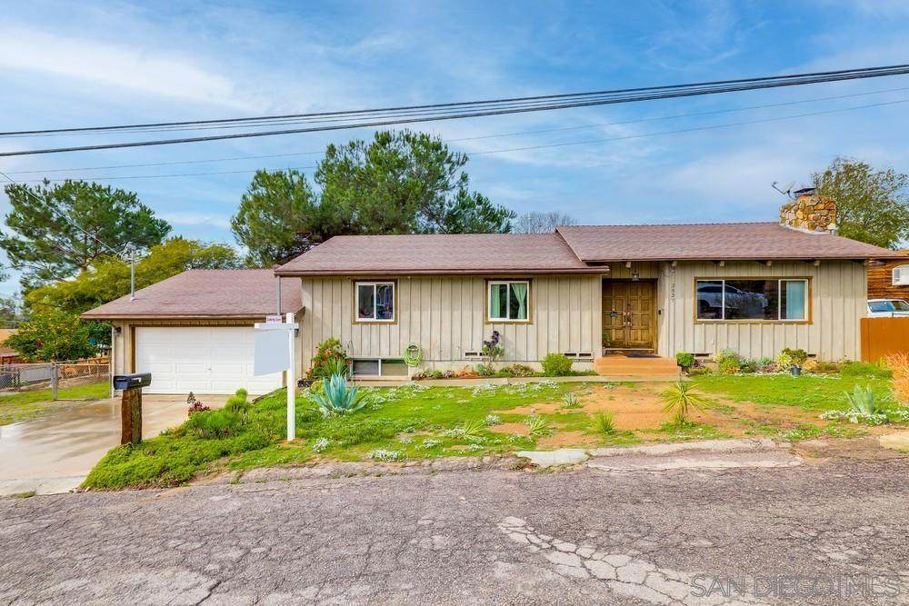 2027 Alegria Dr - Photo 1