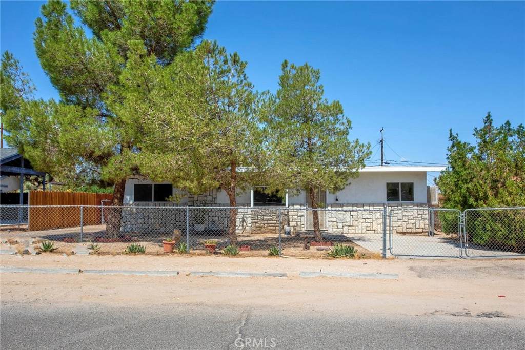 16138 Cajon Street - Photo 1
