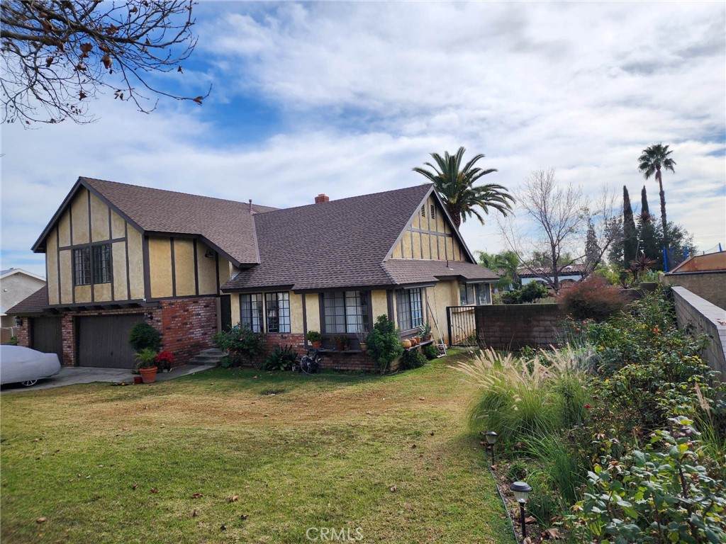 9067 Sunflower Avenue - Photo 1