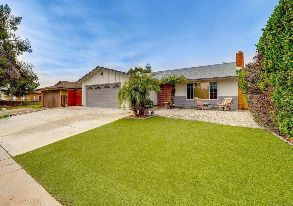 11184 Calle Dario - Photo 1