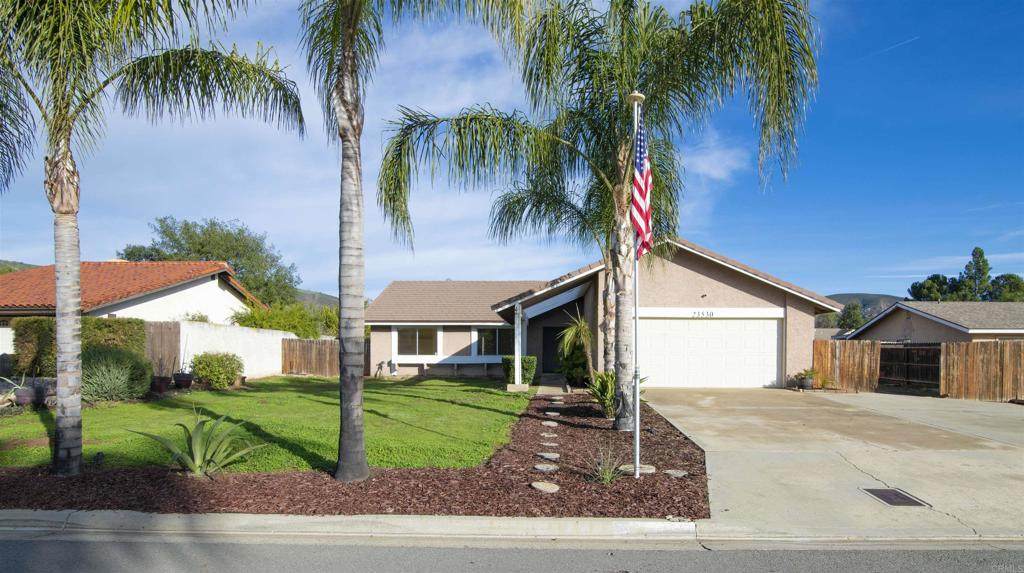 23530 Carmena - Photo 1
