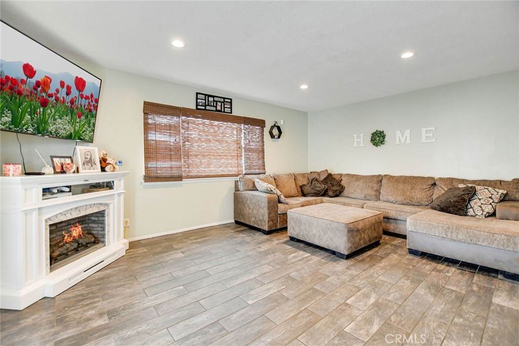 17865 Walnut Street - Photo 1
