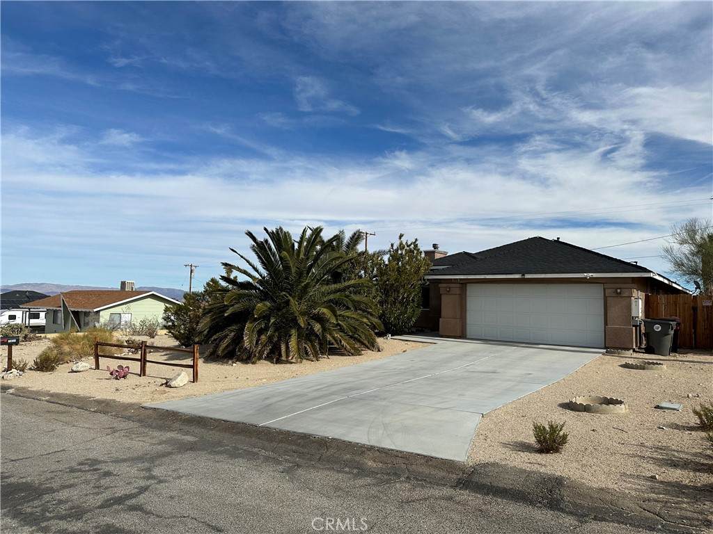 7415 Saladin Avenue - Photo 1