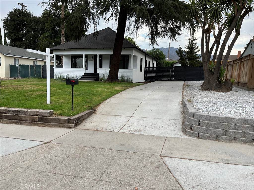10738 Sherman Grove Avenue - Photo 1