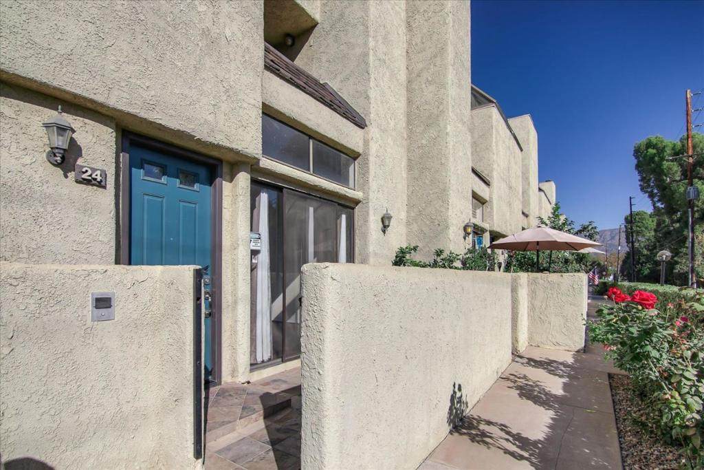996 Riverside Drive - Photo 1