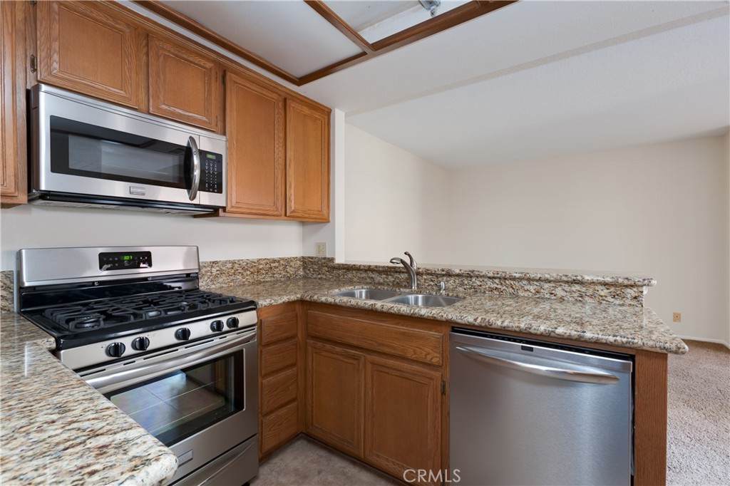 9 Georgetown - Photo 1