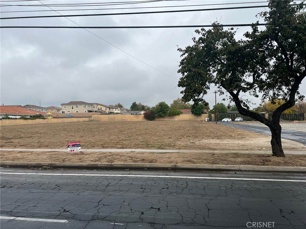 1230 Lilac Avenue - Photo 1