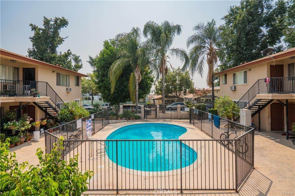 4830 Canoga Street - Photo 1