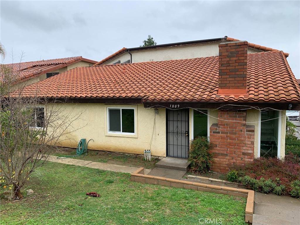 1809 Camino Viejo #A - Photo 1