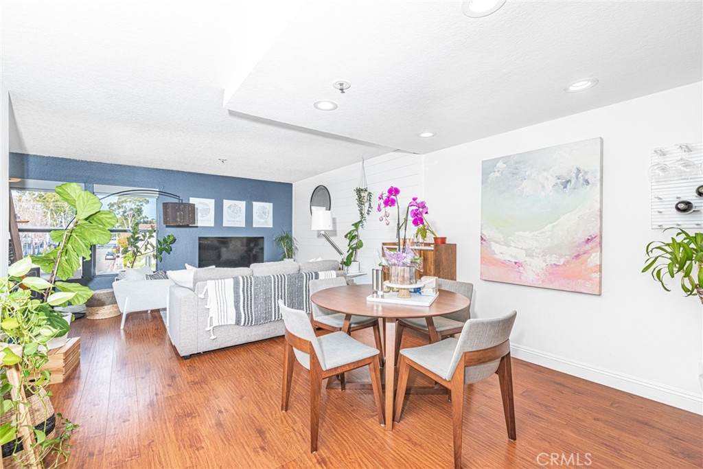 240 Nice Lane - Photo 1