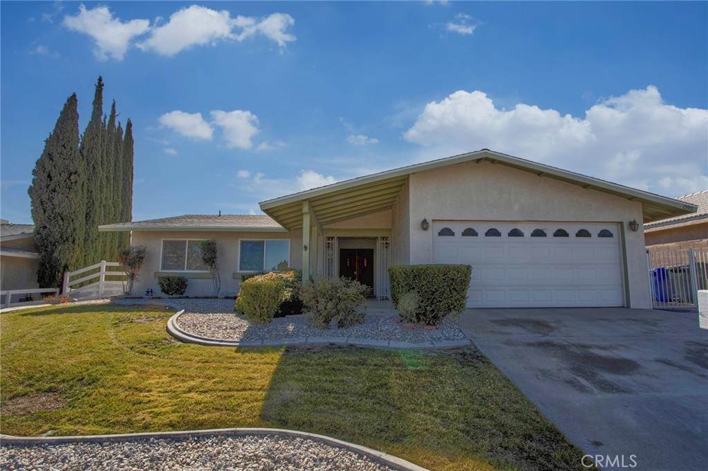 15911 Nassau Drive - Photo 1