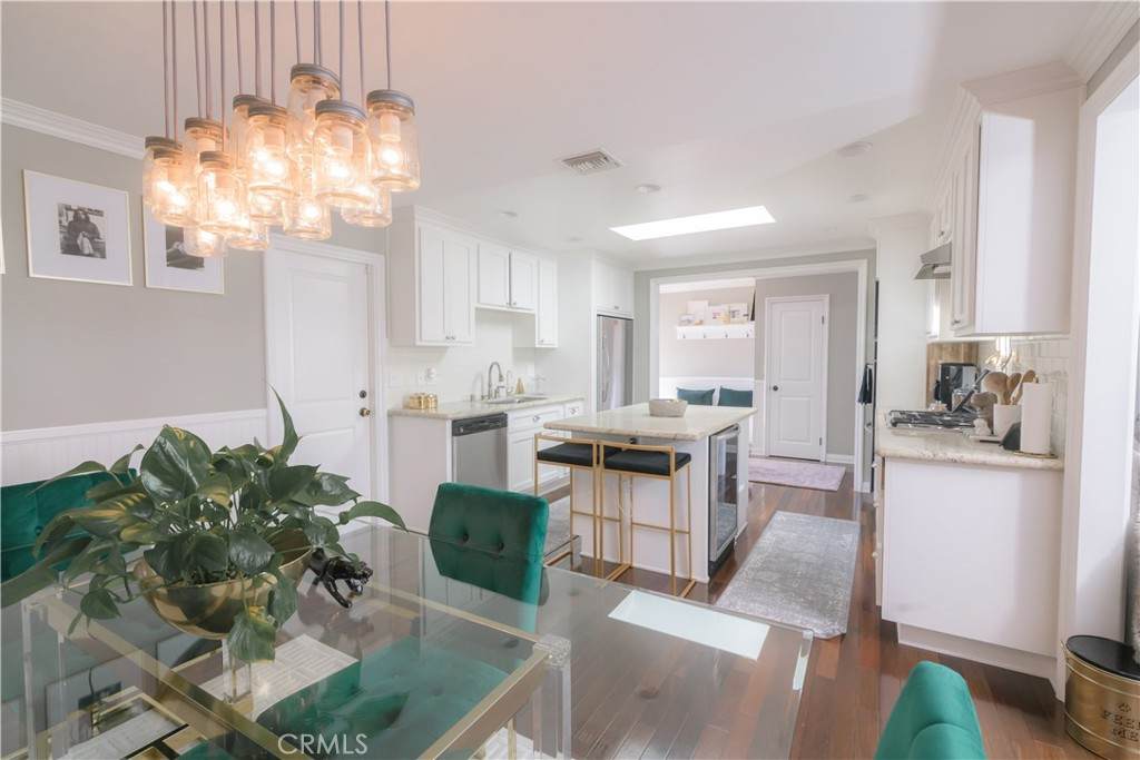 1226 Londonderry Street - Photo 1