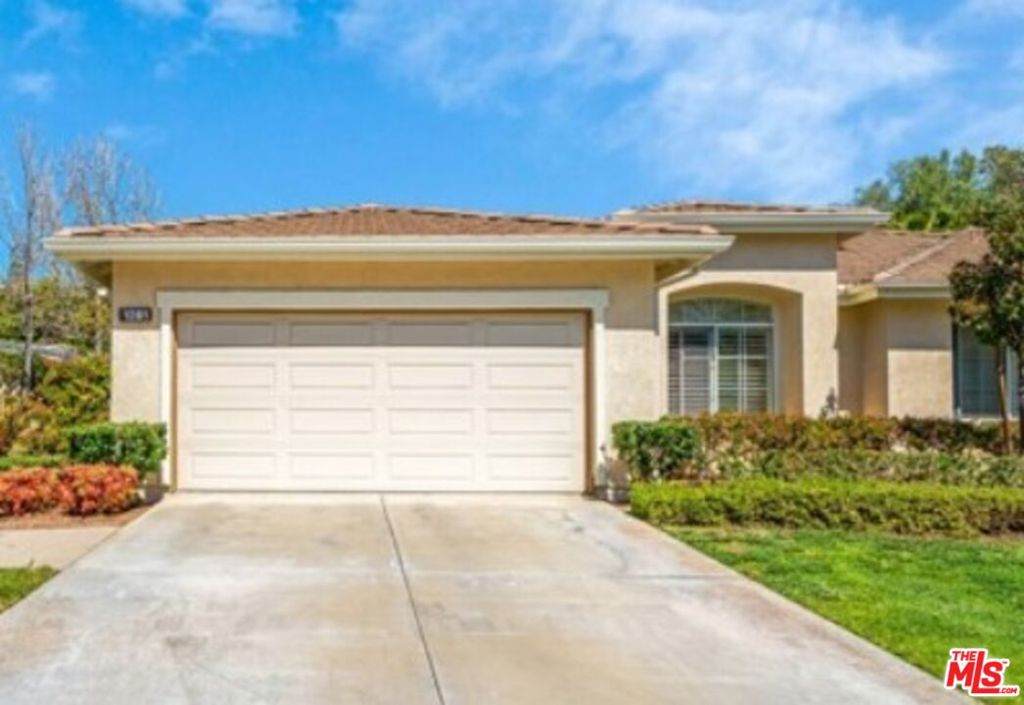 1281 Canterbury Lane - Photo 1