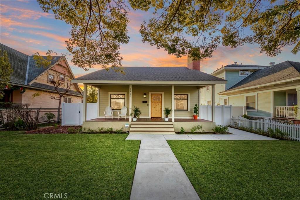 203 Kroeger Street - Photo 1