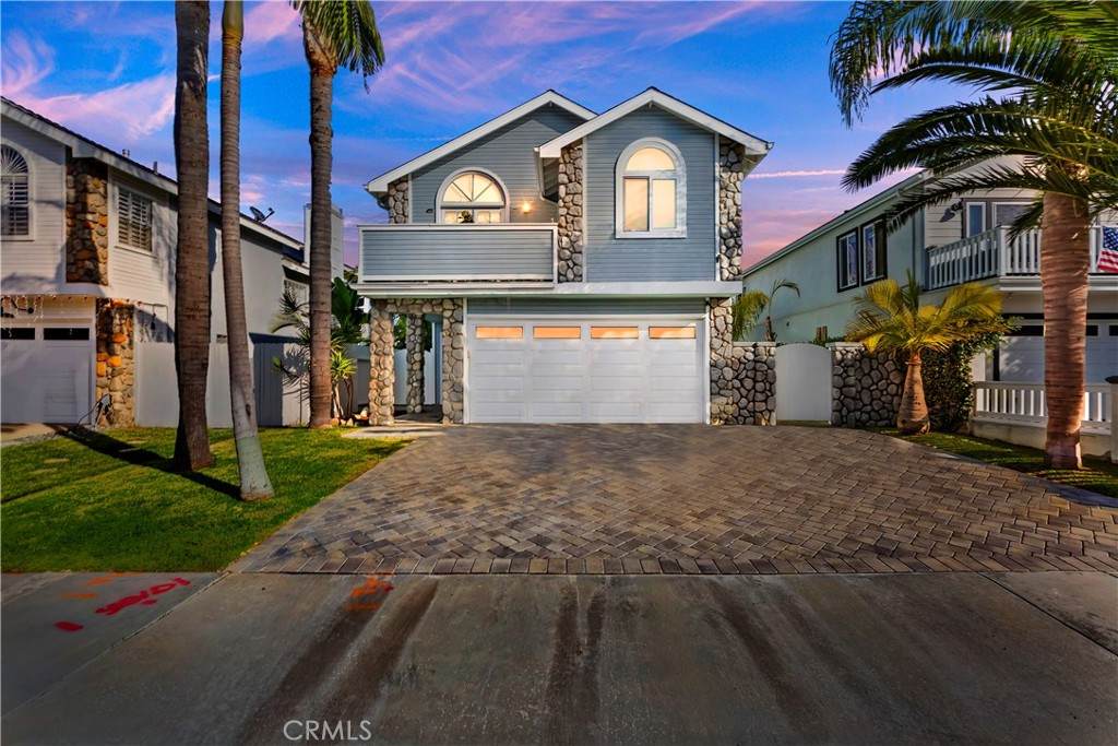 1416 Lakeside Lane - Photo 1