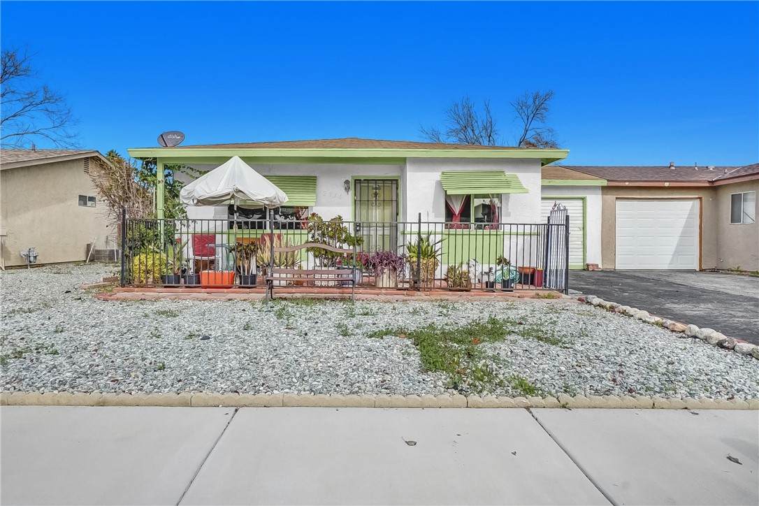 2316 Corinto Court - Photo 1