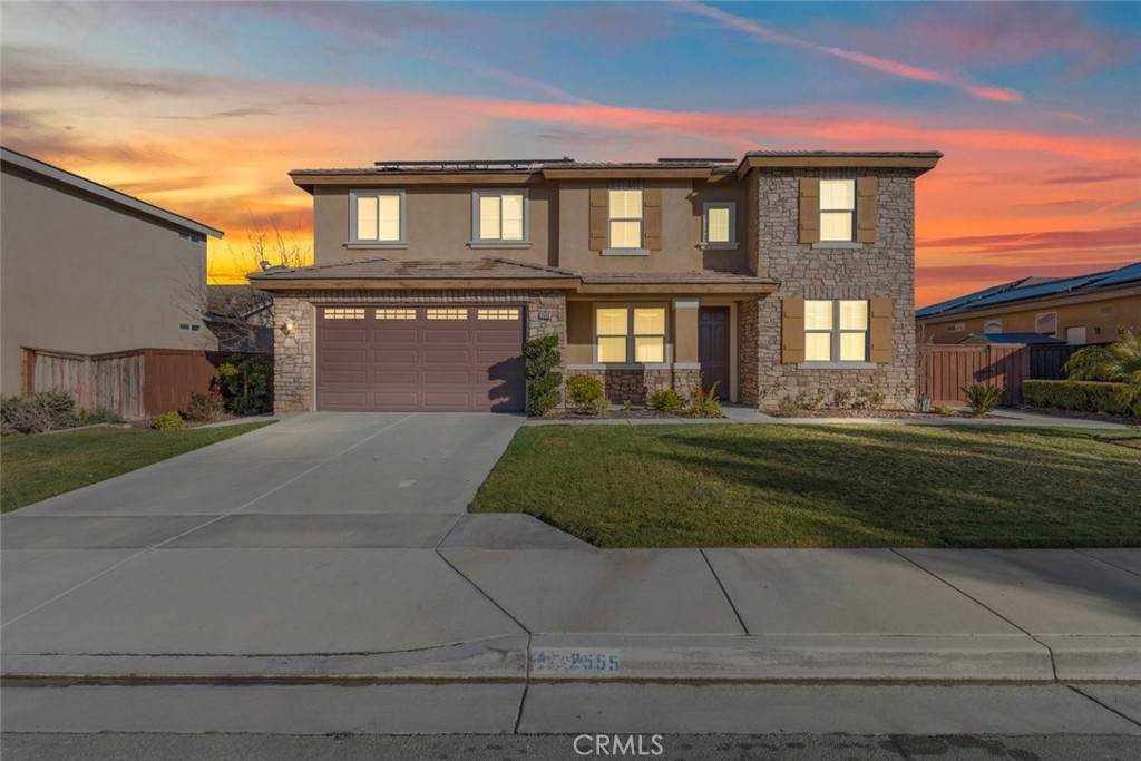 2555 Red Pine Street - Photo 1