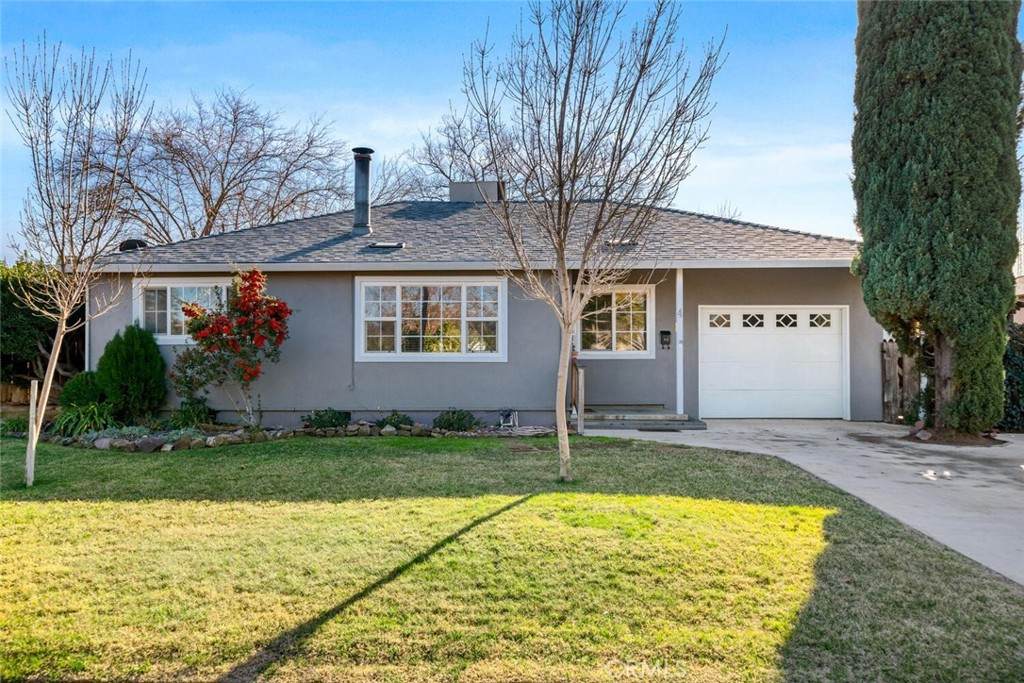 4 Sunset Drive - Photo 1