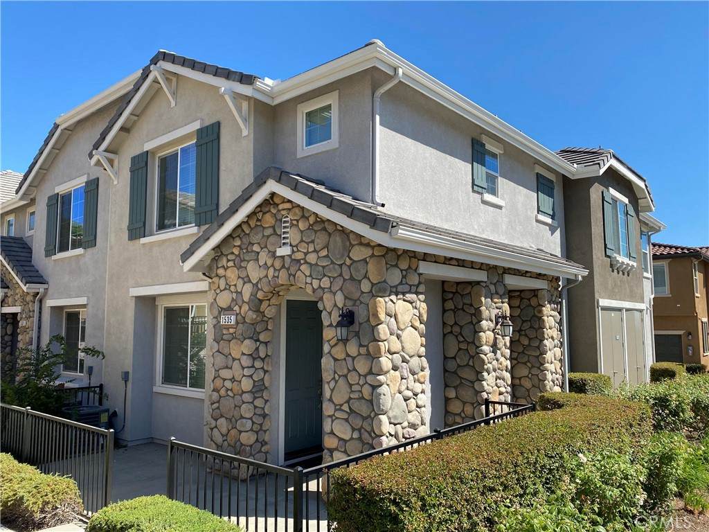 1535 Milan Court - Photo 1