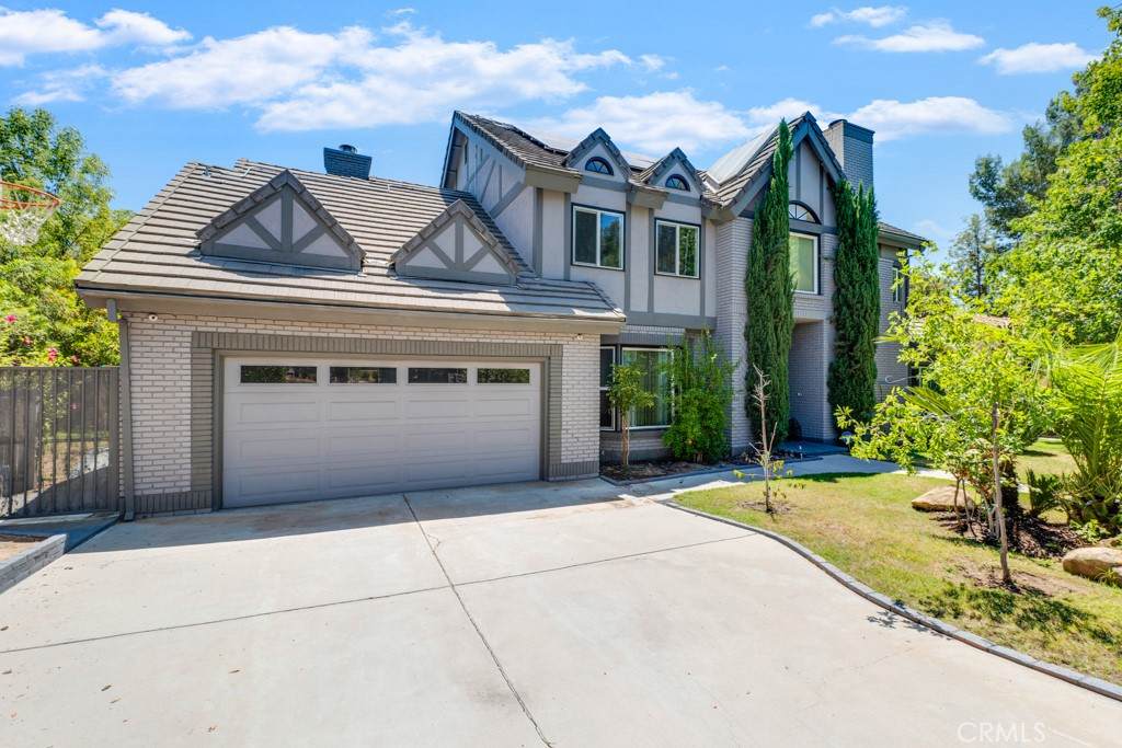 5460 Louise Avenue - Photo 1
